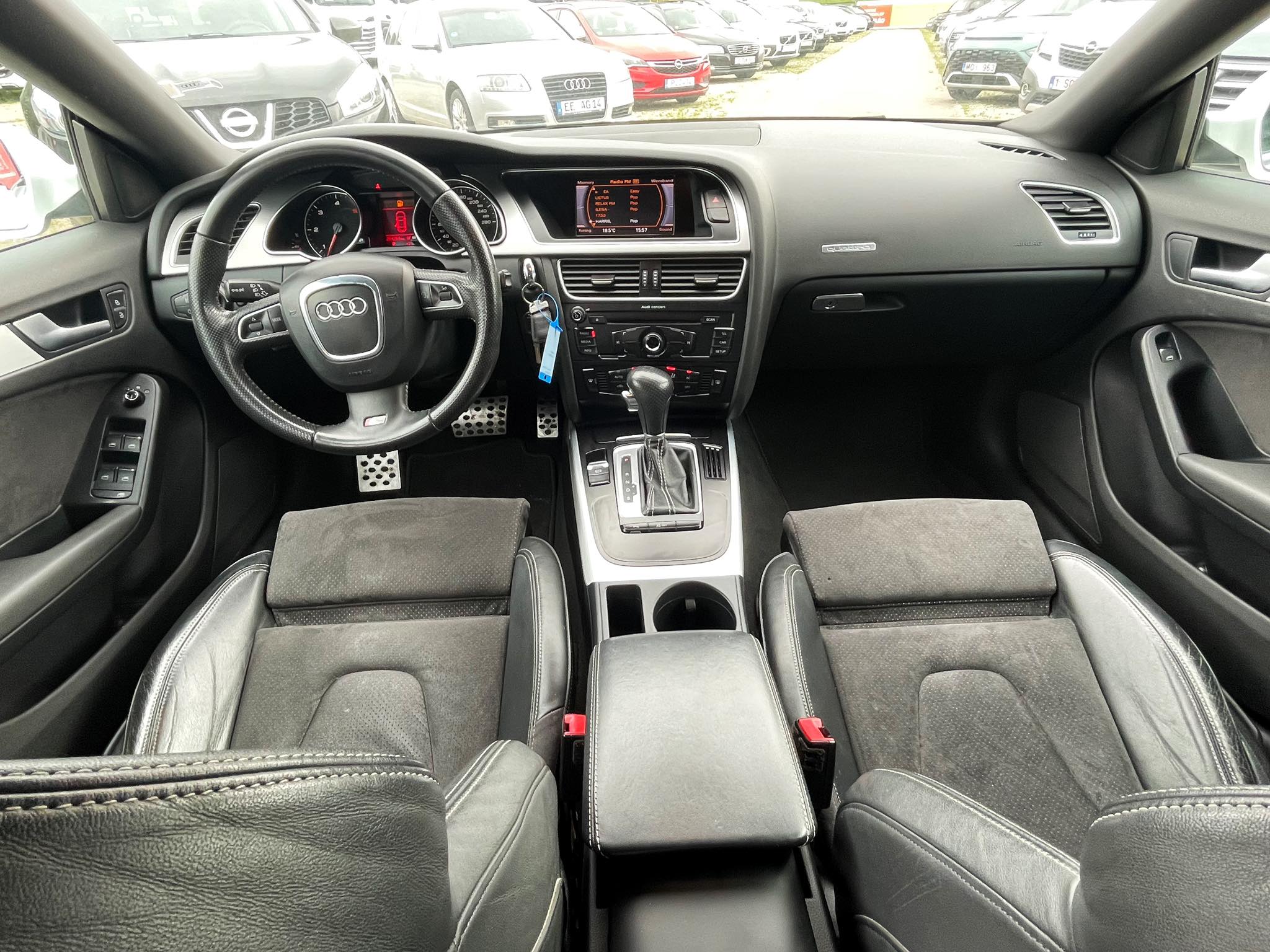 Audi A5 3.0l., sedanas